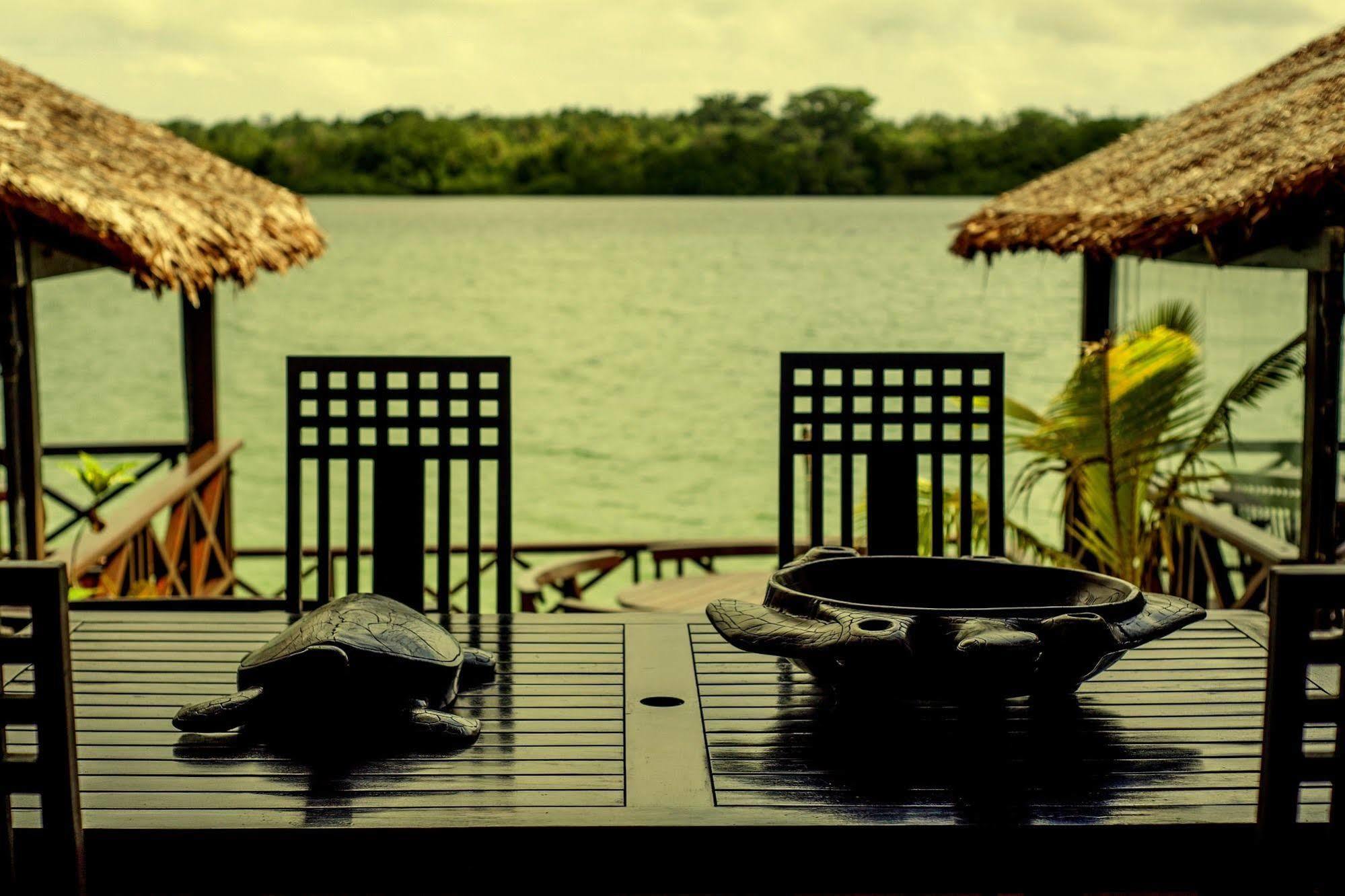 Sunset Bungalows Resort, Vanuatu Port Vila Exterior foto